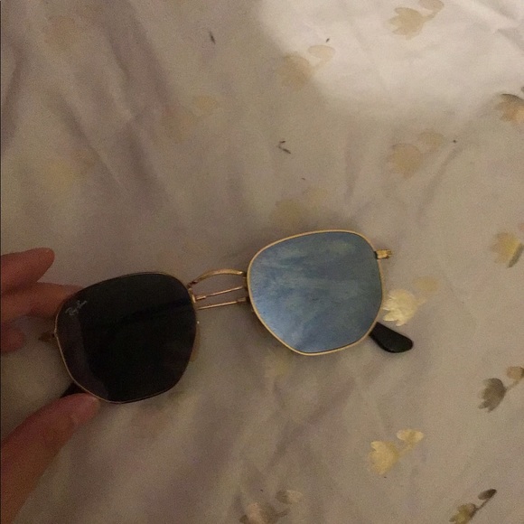 Raybans - Picture 4 of 5